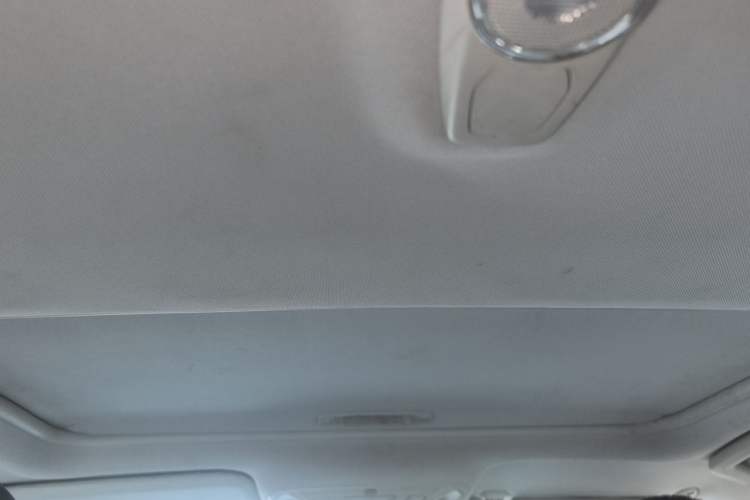 Used Ford Focus 2015 Sedan EcoBoost 125 Manual – Ultra-Style Edition Headliner