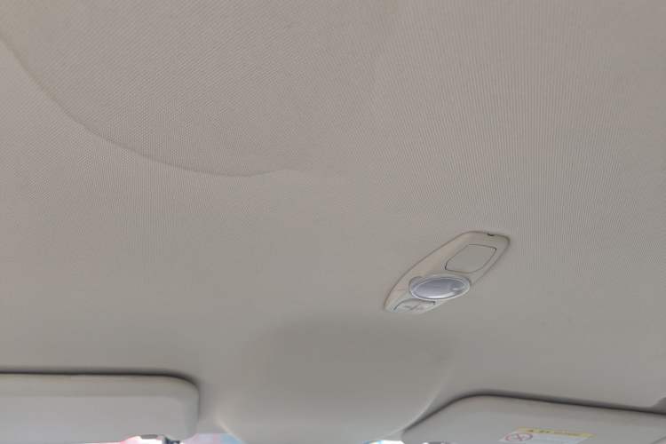 Used Ford Focus 2015 Sedan 1.6L Automatic Comfort Model Headliner