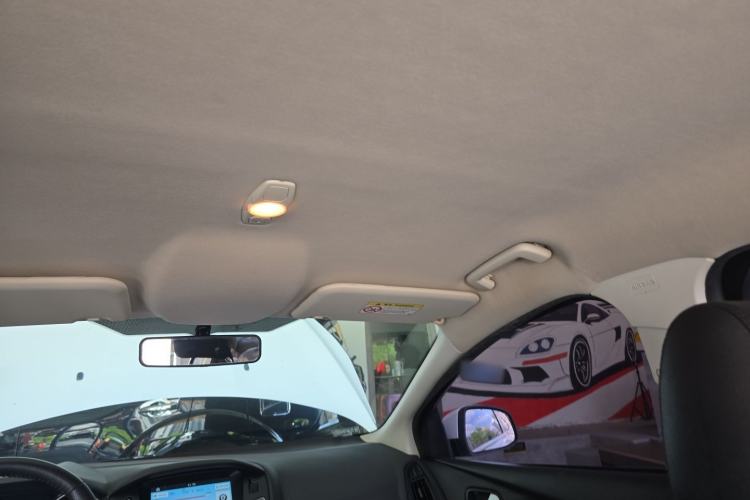 Used Ford Focus 2015 Hatchback 1.6L Automatic Comfort Model Headliner