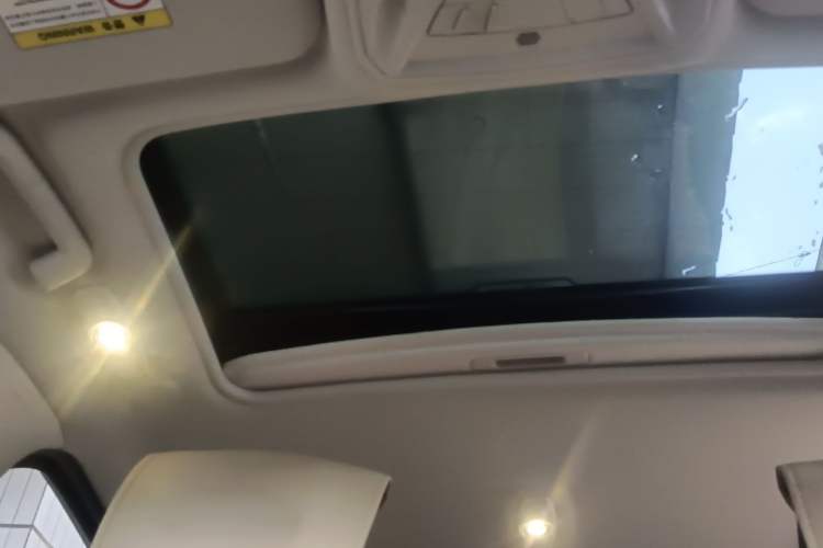 Used Ford Focus 2015 Hatchback 1.6L Manual Fashion Edition Headliner