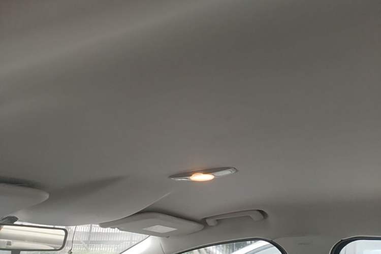 Used Ford Focus 2015 Sedan 1.6L Automatic Comfort Model Headliner