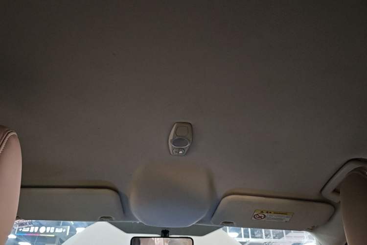 Used Ford Focus 2015 Sedan 1.6L Automatic Comfort Model Headliner