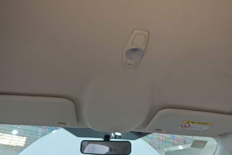 Used Ford Focus 2015 Sedan 1.6L Automatic Comfort Model Headliner