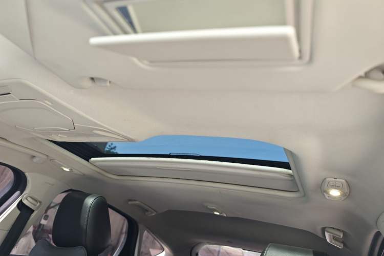 Used Ford Focus 2015 Hatchback 1.6L Manual Fashion Edition Headliner