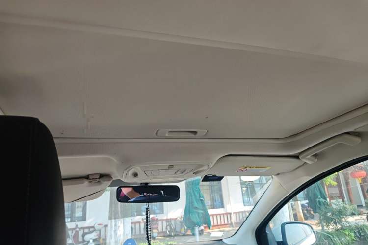 Used Ford Focus 2015 Hatchback 1.6L Automatic Fashion Edition Headliner