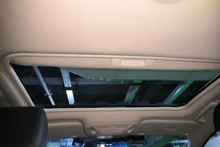 Used Ford Focus 2015 Sedan 1.6L Manual Fashion Edition Headliner