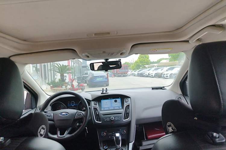 Used Ford Focus 2015 Sedan EcoBoost 180 Automatic Elite Model Headliner
