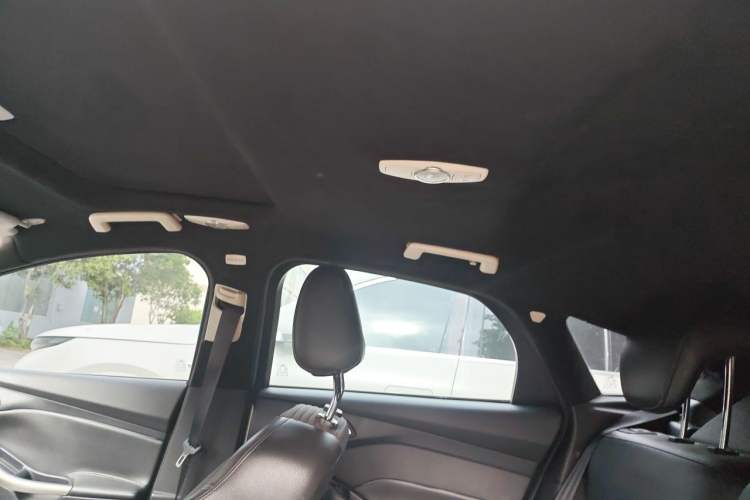 Used Ford Focus 2015 Hatchback EcoBoost 180 Automatic Sport Model Headliner