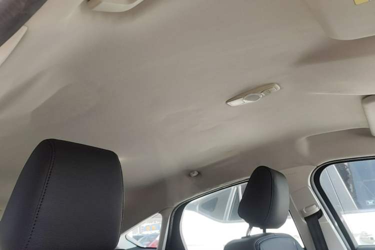 Used Ford Focus 2015 Hatchback 1.6L Automatic Comfort Model Headliner