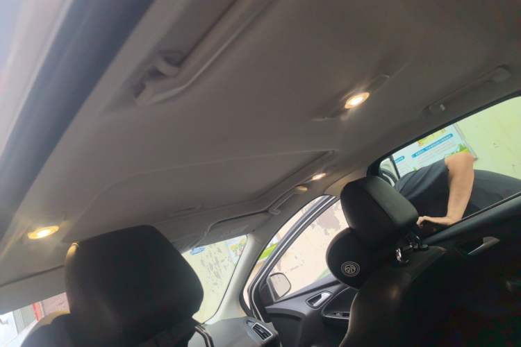 Used Ford Focus 2015 Hatchback 1.6L Automatic Fashion Edition Headliner