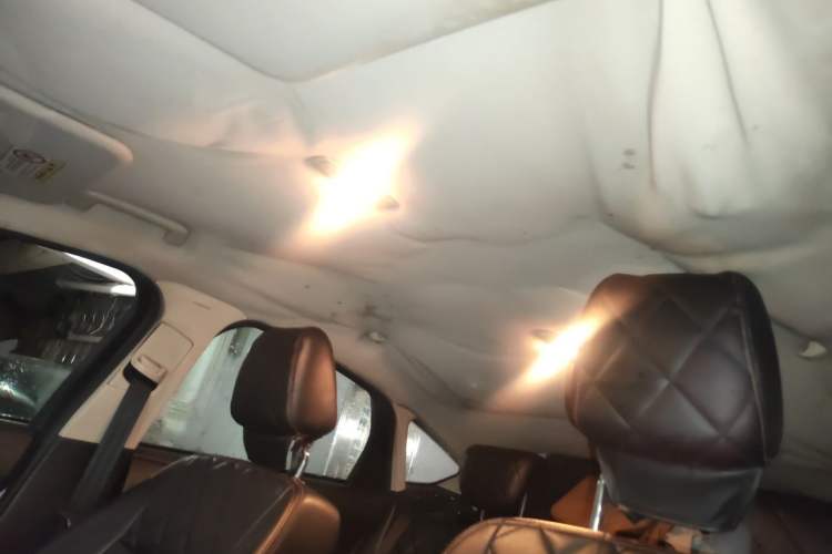 Used Ford Focus 2015 Hatchback 1.6L Automatic Comfort Model Headliner
