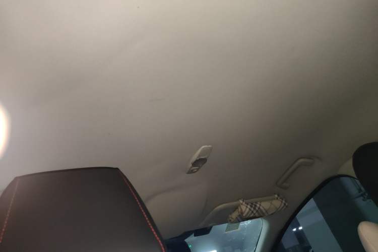 Used Ford Focus 2015 Sedan 1.6L Automatic Comfort Model Headliner