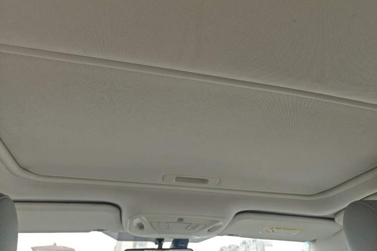 Used Ford Focus 2015 Sedan 1.6L Automatic Trend Model Headliner
