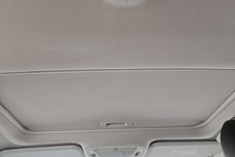 Used Ford Focus 2015 Hatchback 1.6L Automatic Fashion Edition Headliner