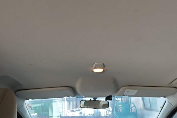 Used Ford Focus 2015 Sedan 1.6L Automatic Comfort Model Headliner