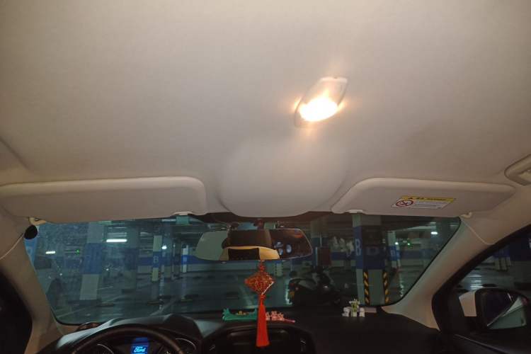 Used Ford Focus 2015 Hatchback 1.6L Automatic Comfort Model Headliner