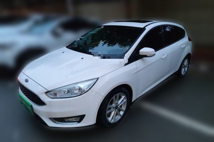 Used Ford Focus 2015 Hatchback EcoBoost 125 Automatic Supreme Style Edition Guazi used car, China used car export, Used car for sale, Used  cars, Cheapest cars for sale