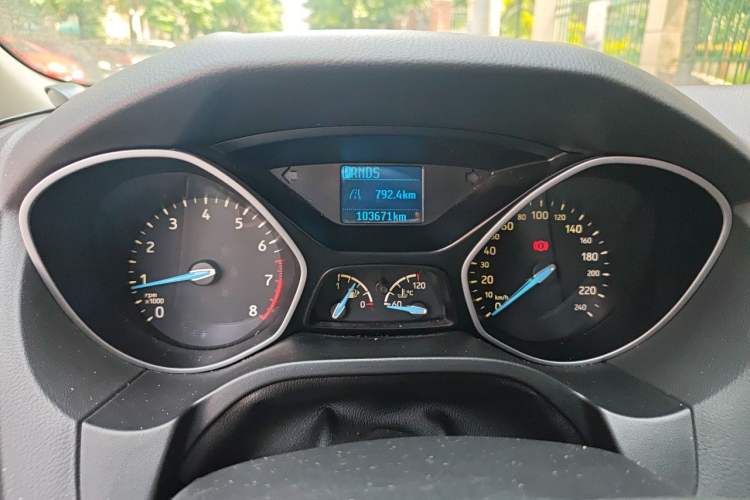 Used Ford Focus 2015 Hatchback 1.6L Automatic Comfort Model Instrument Cluster