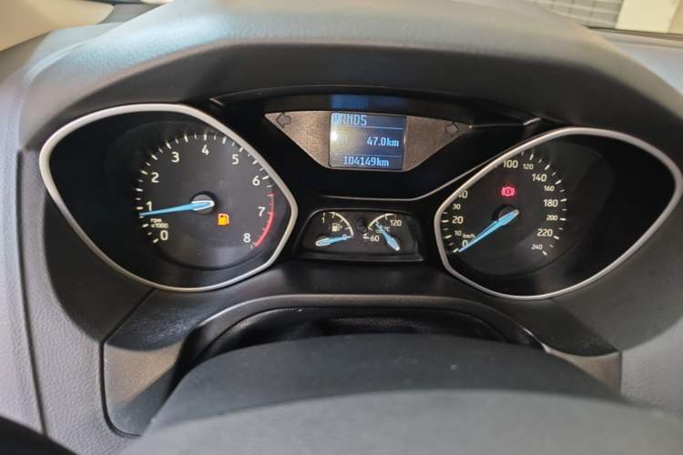 Used Ford Focus 2015 Hatchback 1.6L Automatic Comfort Model Instrument Cluster