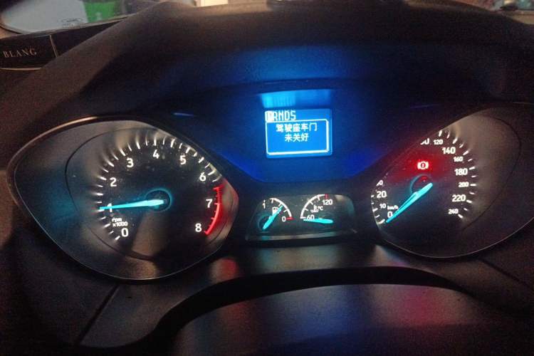 Used Ford Focus 2015 Hatchback EcoBoost 125 Automatic Supreme Style Edition Instrument Cluster