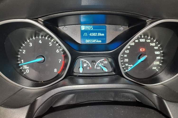Used Ford Focus 2015 Hatchback 1.6L Automatic Comfort Model Instrument Cluster