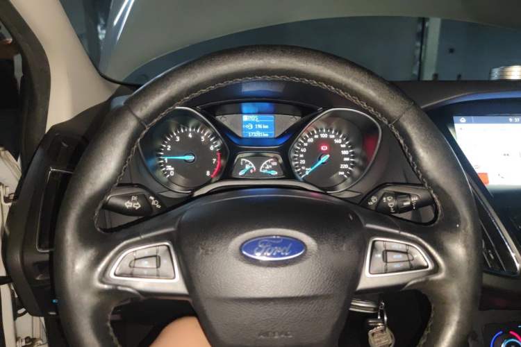 Used Ford Focus 2015 Sedan 1.6L Automatic Trend Model Instrument Cluster