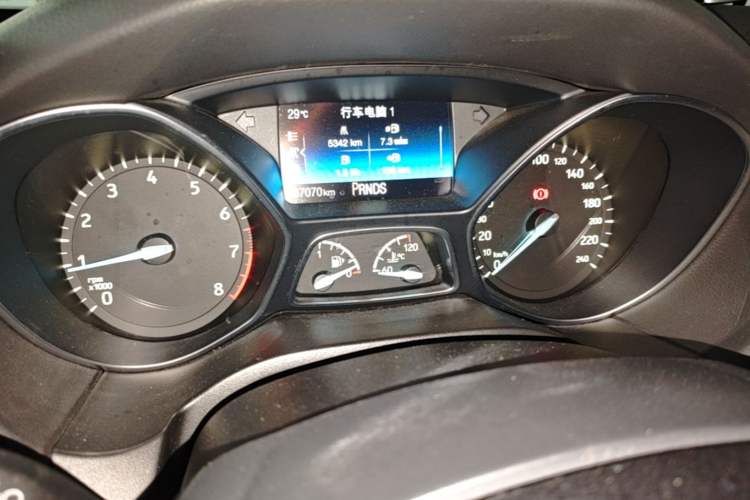 Used Ford Focus 2015 Hatchback EcoBoost 180 Automatic Elite Model Instrument Cluster