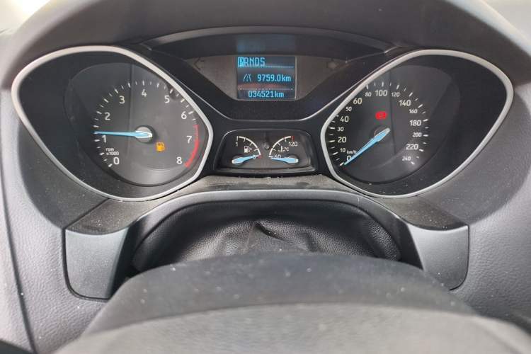 Used Ford Focus 2015 Hatchback 1.6L Automatic Comfort Model Instrument Cluster