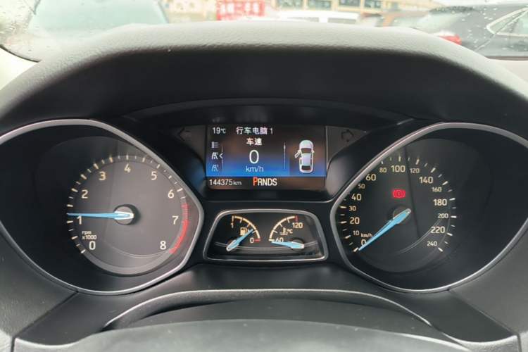 Used Ford Focus 2015 Sedan EcoBoost 180 Automatic Elite Model Instrument Cluster