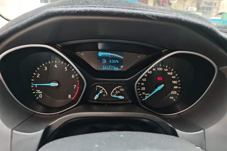 Used Ford Focus 2015 Sedan 1.6L Automatic Trend Model Instrument Cluster