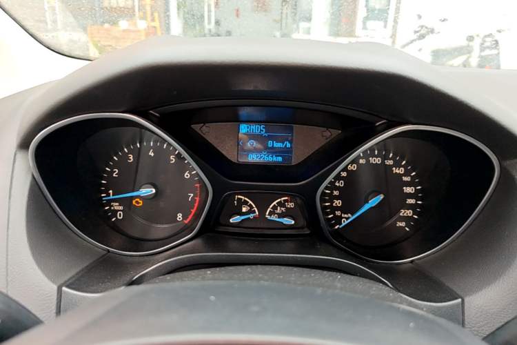 Used Ford Focus 2015 Hatchback 1.6L Automatic Fashion Edition Instrument Cluster