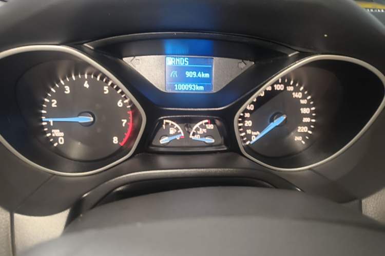 Used Ford Focus 2015 Hatchback 1.6L Automatic Comfort Model Instrument Cluster