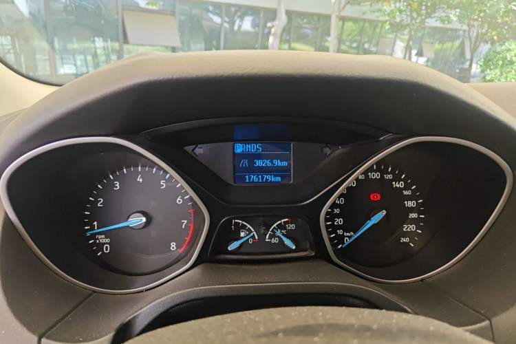 Used Ford Focus 2015 Sedan 1.6L Automatic Comfort Model Instrument Cluster