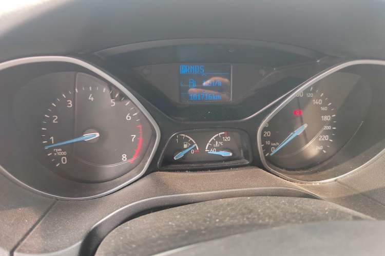 Used Ford Focus 2015 Hatchback EcoBoost 125 Automatic Supreme Style Edition Instrument Cluster