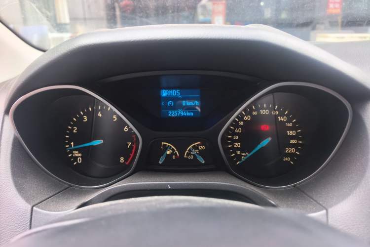 Used Ford Focus 2015 Sedan 1.6L Automatic Trend Model Instrument Cluster
