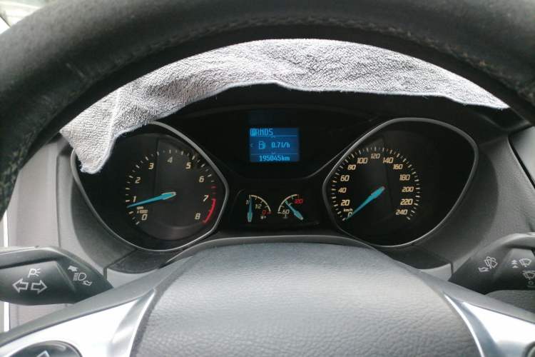 Used Ford Focus 2015 Sedan 1.6L Automatic Trend Model Instrument Cluster