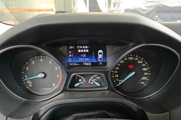 Used Ford Focus 2015 Sedan EcoBoost 180 Automatic Elite Model Instrument Cluster
