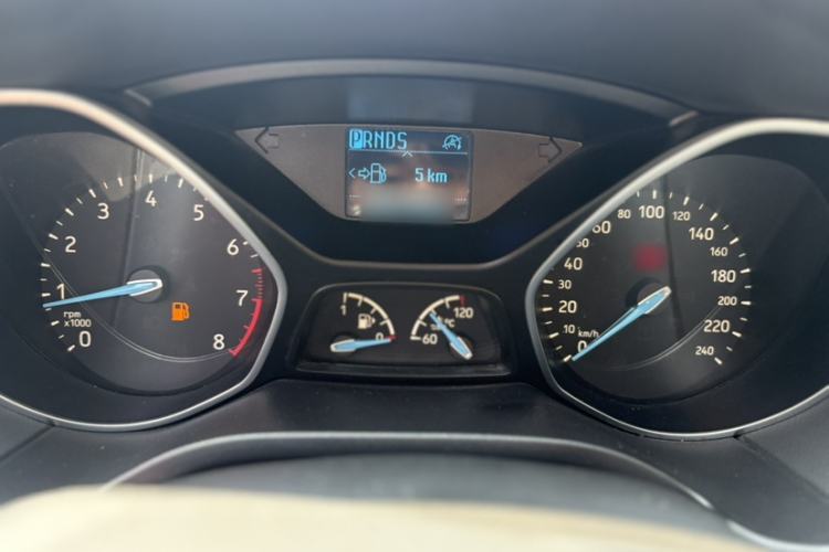 Used Ford Focus 2015 Sedan EcoBoost 125 Automatic Supreme Style Edition Instrument Cluster