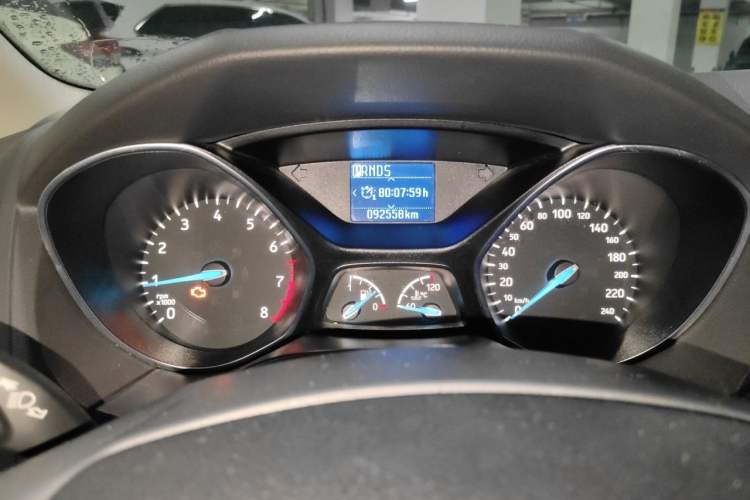 Used Ford Focus 2015 Hatchback EcoBoost 125 Automatic Supreme Style Edition Instrument Cluster
