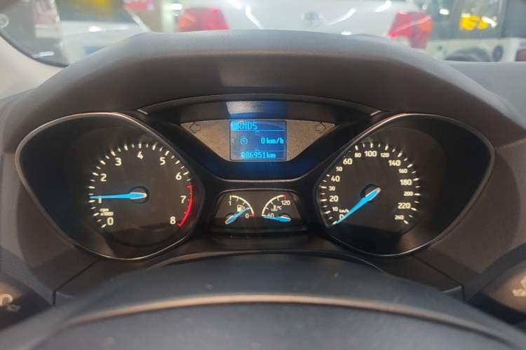 Used Ford Focus 2015 Sedan 1.6L Automatic Trend Model Instrument Cluster