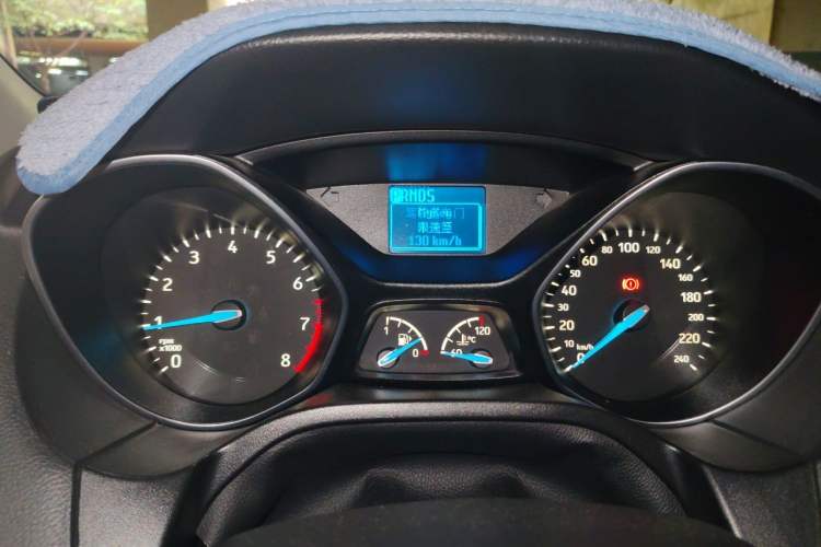 Used Ford Focus 2015 Sedan EcoBoost 125 Automatic Supreme Style Edition Instrument Cluster