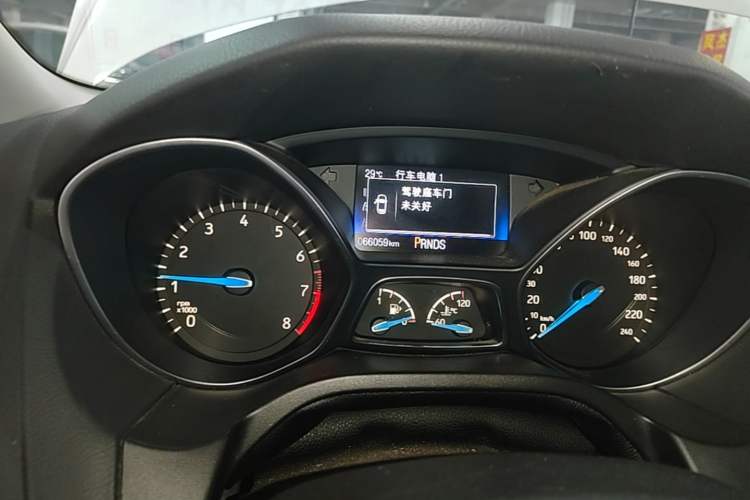 Used Ford Focus 2015 Sedan EcoBoost 180 Automatic Elite Model Instrument Cluster