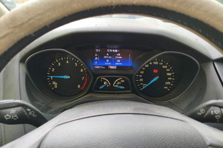 Used Ford Focus 2015 Sedan EcoBoost 180 Automatic Elite Model Instrument Cluster