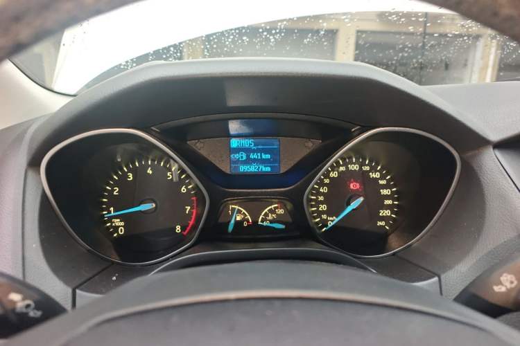 Used Ford Focus 2015 Sedan EcoBoost 125 Automatic Supreme Style Edition Instrument Cluster