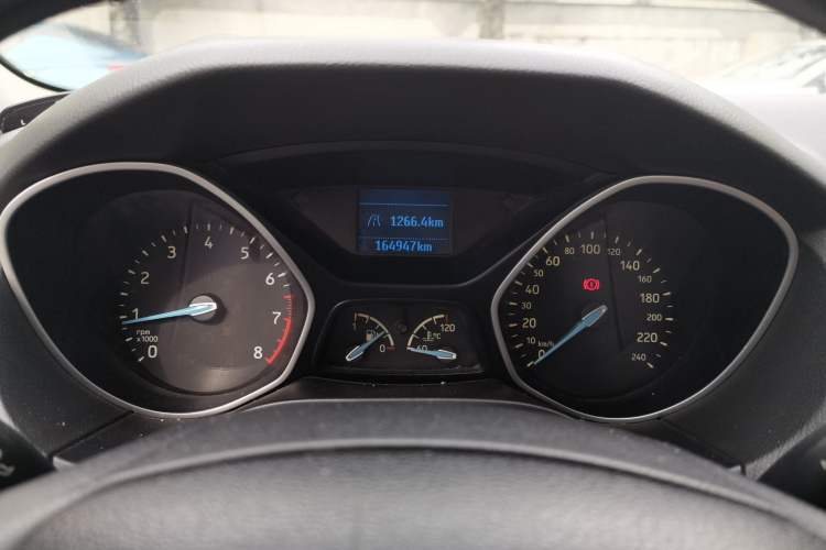 Used Ford Focus 2015 Sedan 1.6L Manual Comfort Model Instrument Cluster