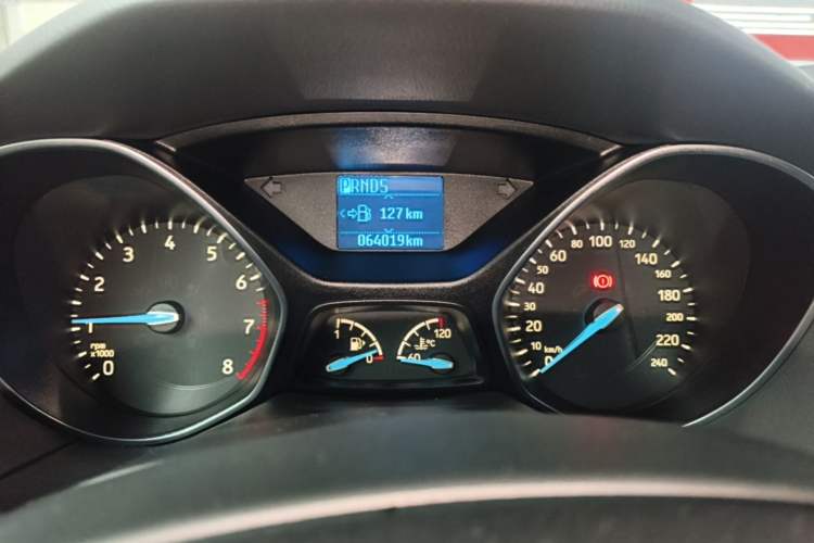 Used Ford Focus 2015 Sedan EcoBoost 125 Automatic Supreme Style Edition Instrument Cluster