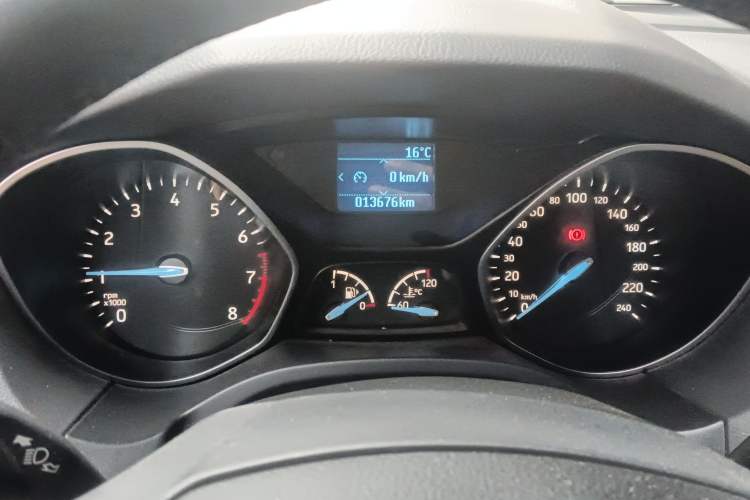 Used Ford Focus 2015 Hatchback 1.6L Manual Fashion Edition Instrument Cluster