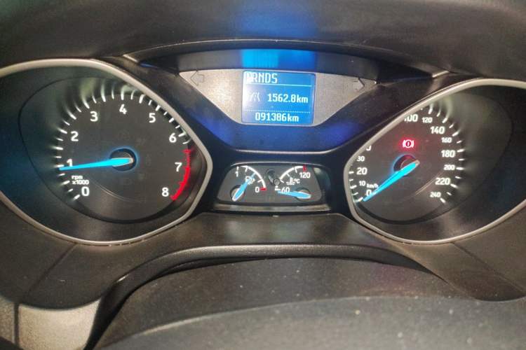 Used Ford Focus 2015 Sedan 1.6L Automatic Comfort Model Instrument Cluster