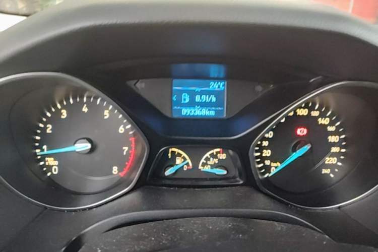 Used Ford Focus 2015 Sedan 1.6L Manual Fashion Edition Instrument Cluster