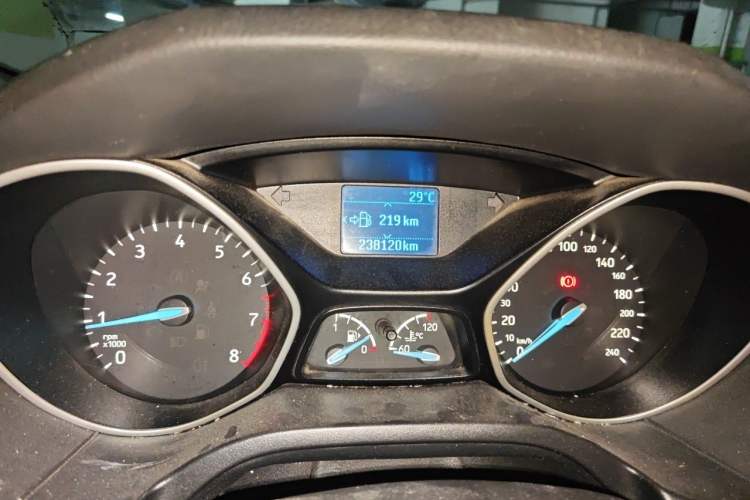 Used Ford Focus 2015 Sedan 1.6L Manual Comfort Model Instrument Cluster